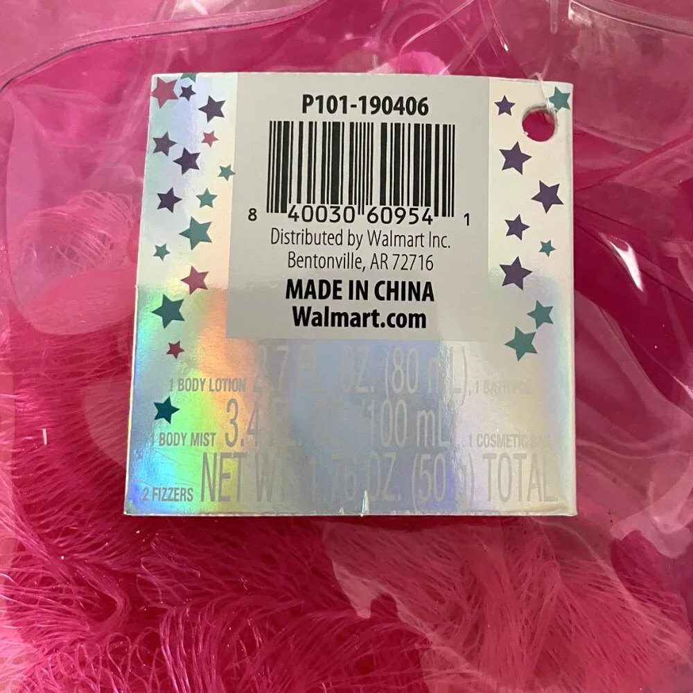 Pink Viva Be a Unicorn In A Field Of Horses 6 Piece Raspberry Bath Gift Set